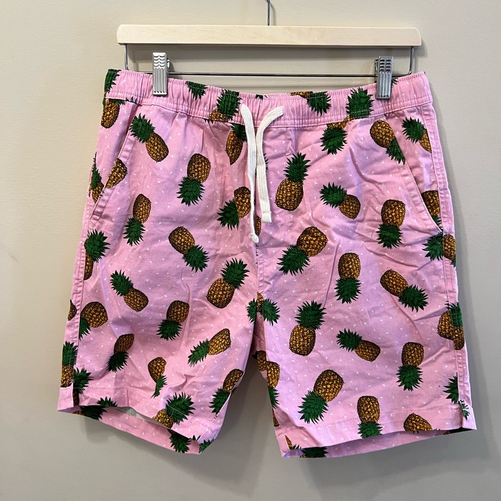 Men’s Pink Pineapple shorts - Urban Man - M
